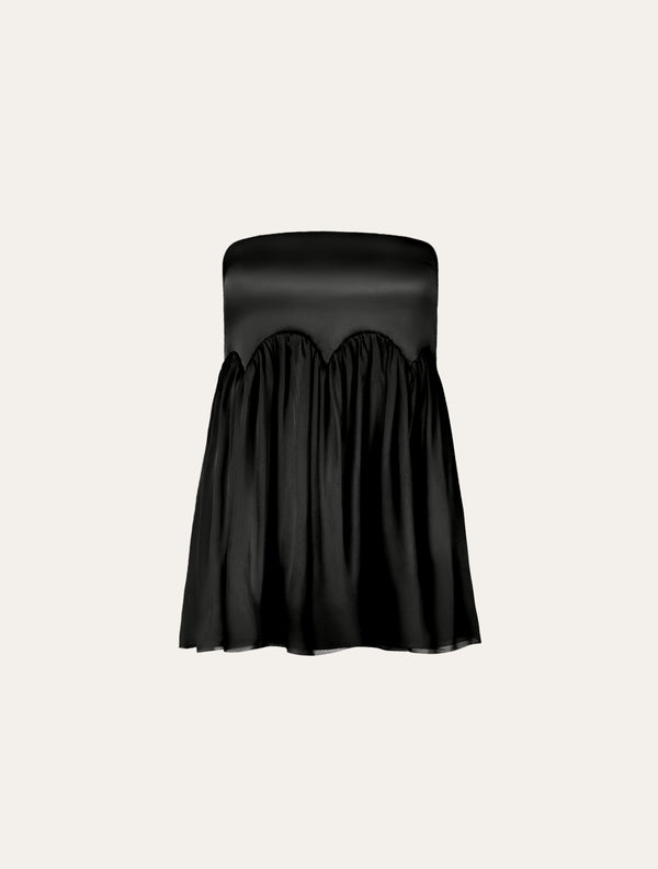 Scalloped detail top in black