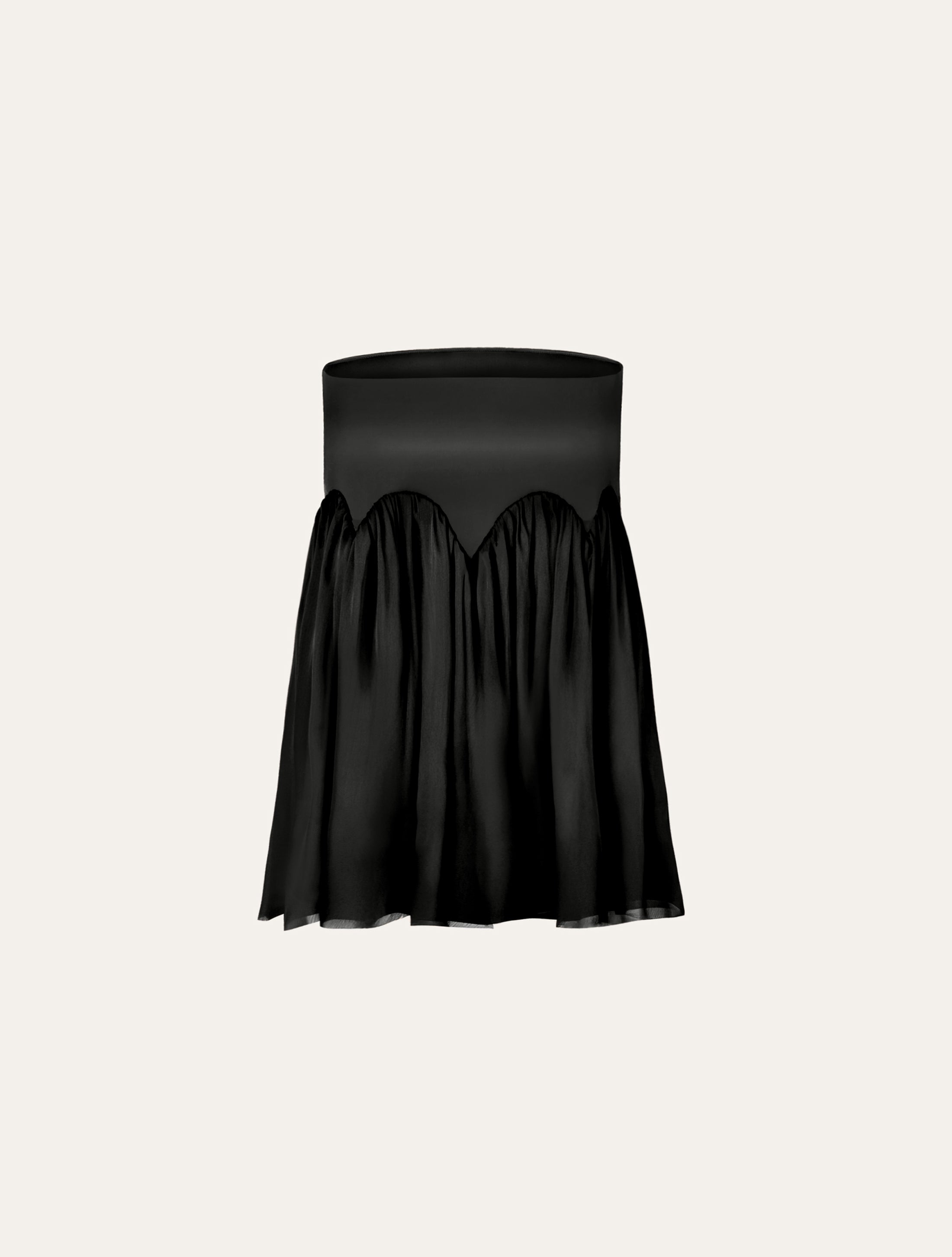 Scalloped detail top in black