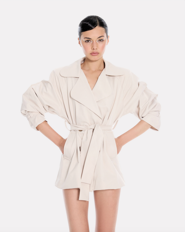 Structured voluminous trench coat in beige