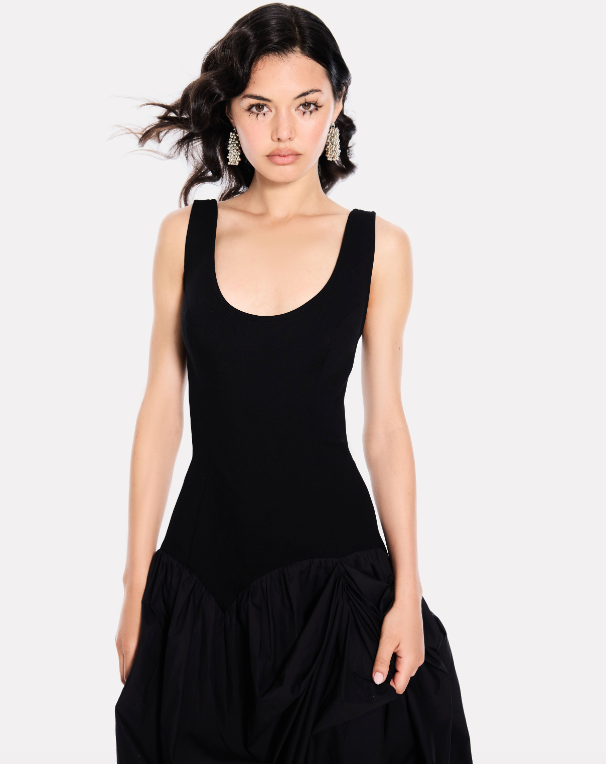 Sleeveless ruched bubble dress in black