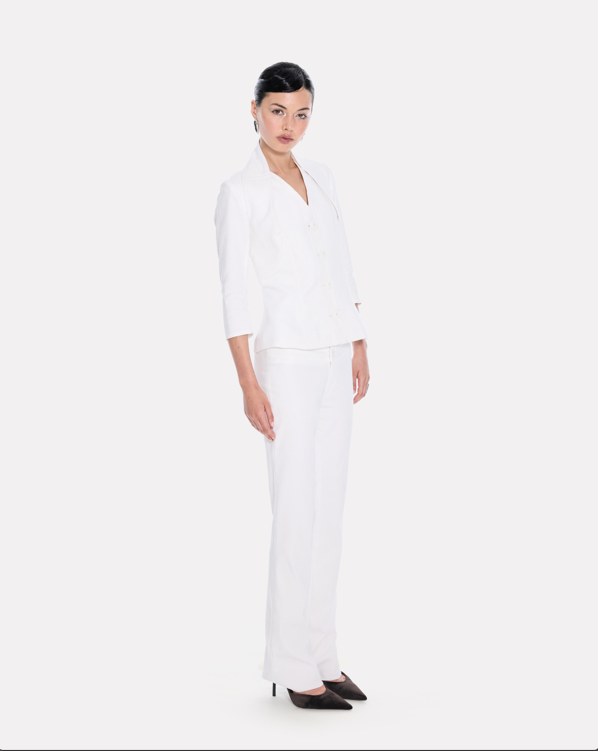 Low-rise boot pants in white